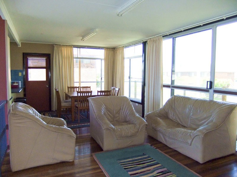 2 Heath Street, Brooms Head NSW 2463