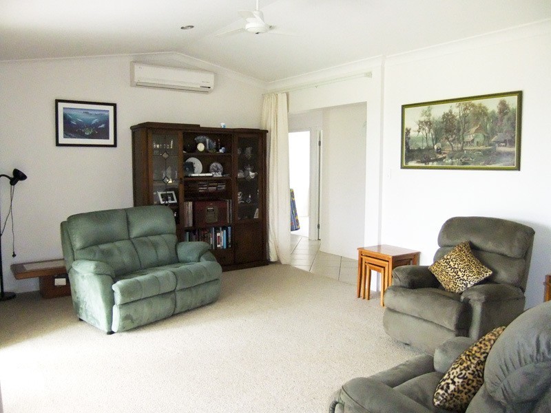 82  Clyde Essex Drive, Gulmarrad NSW 2463