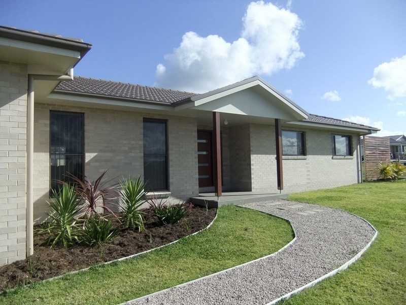 27  Mckenzie Drive, Gulmarrad NSW 2463