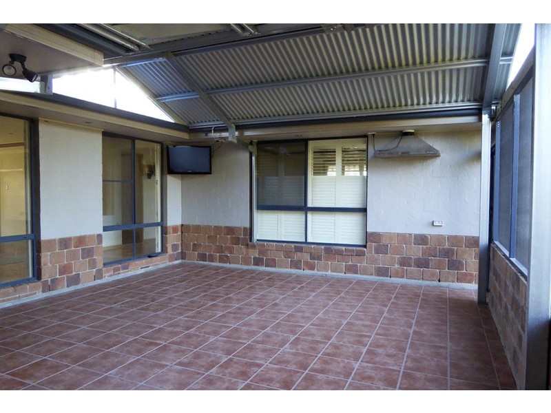 11 King Parrot Parade, Gulmarrad NSW 2463