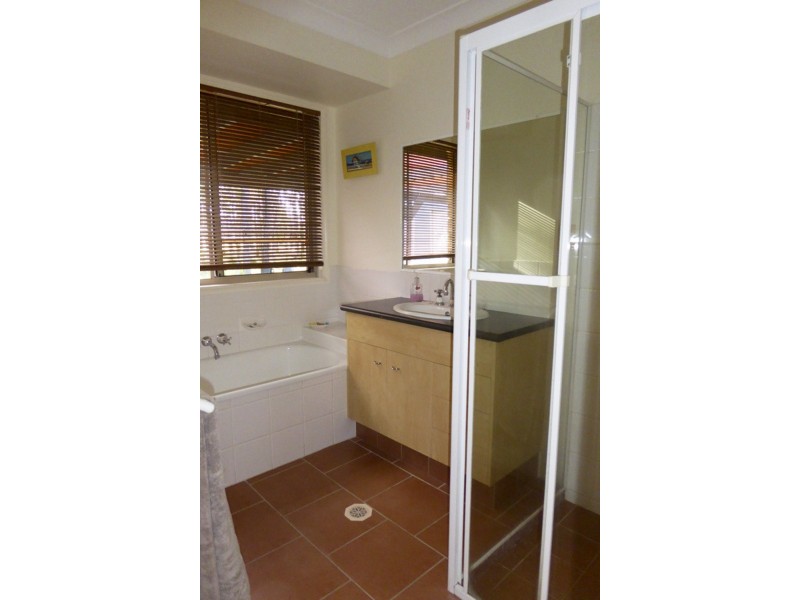 37  Clyde Essex  Drive, Gulmarrad NSW 2463