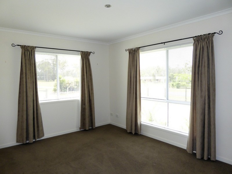 13 Bruce Drive, Gulmarrad NSW 2463