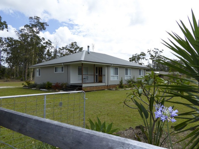 13 Bruce Drive, Gulmarrad NSW 2463