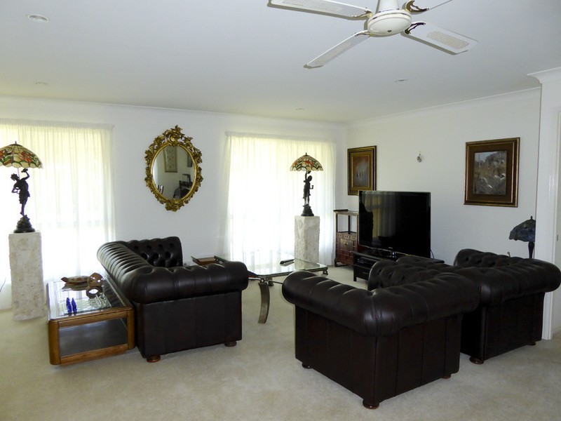 1 Pardalote Place, Gulmarrad NSW 2463