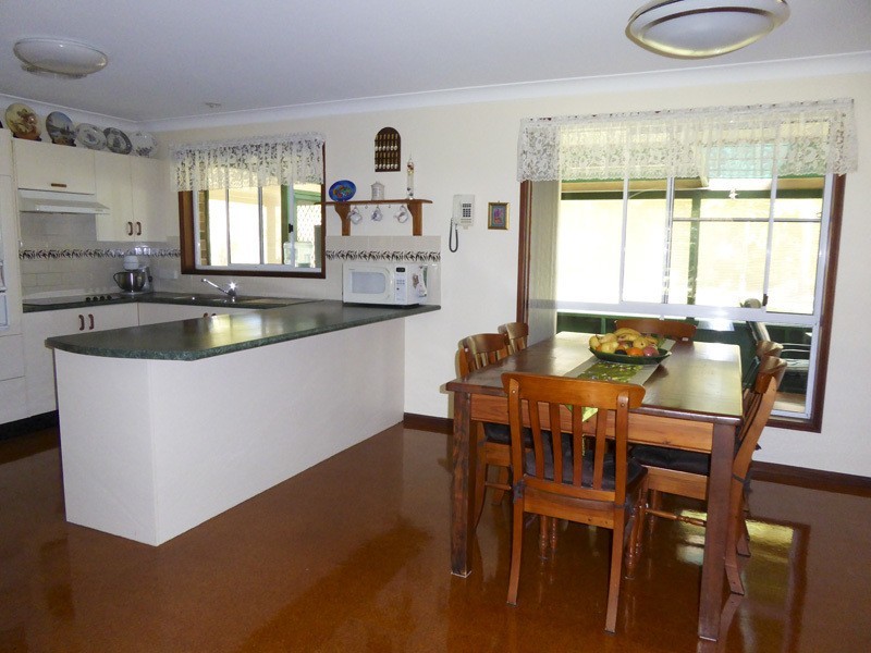 2 Parklands Drive, Gulmarrad NSW 2463