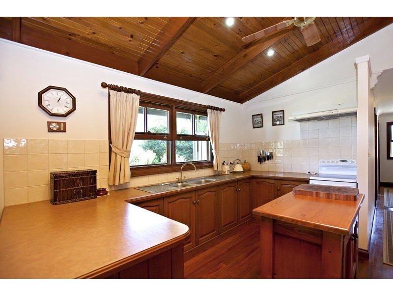 82 South Arm School Road, Woodford Island NSW 2463