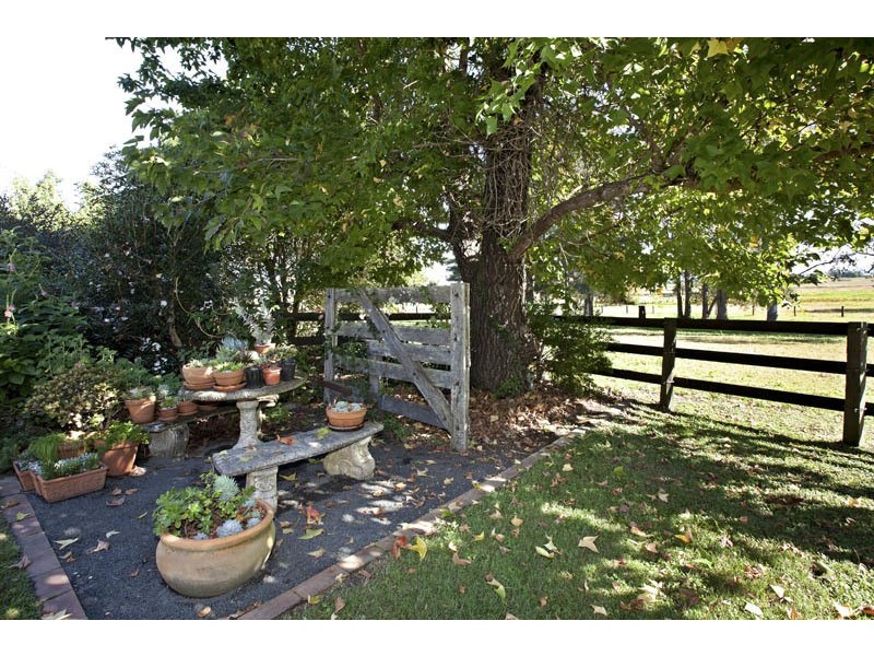 82 South Arm School Road, Woodford Island NSW 2463