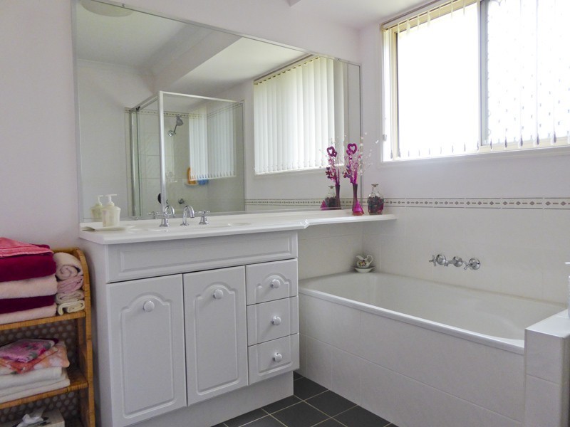 7 Major Mitchell Drive, Gulmarrad NSW 2463