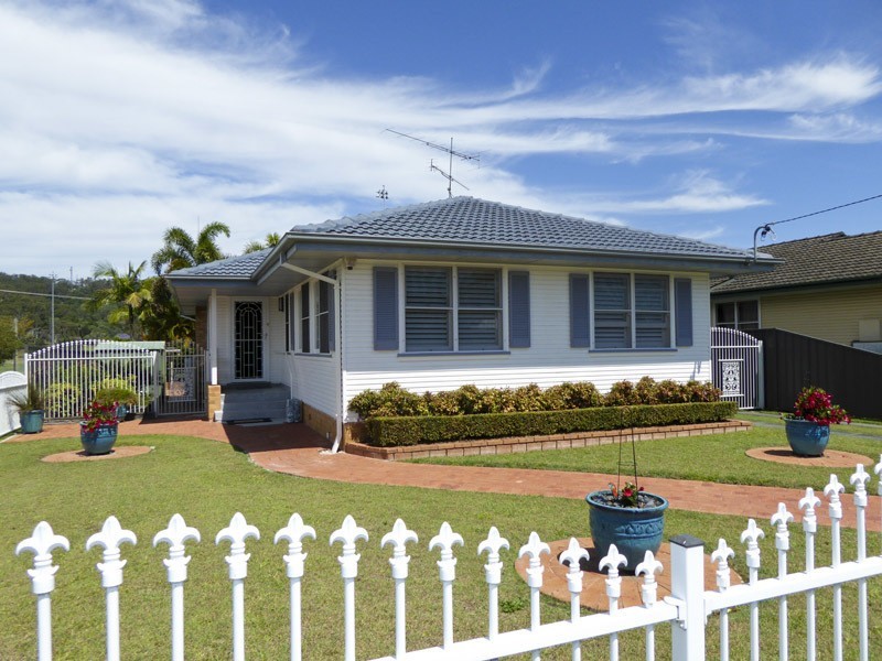 60 McLachlan Street, Maclean NSW 2463