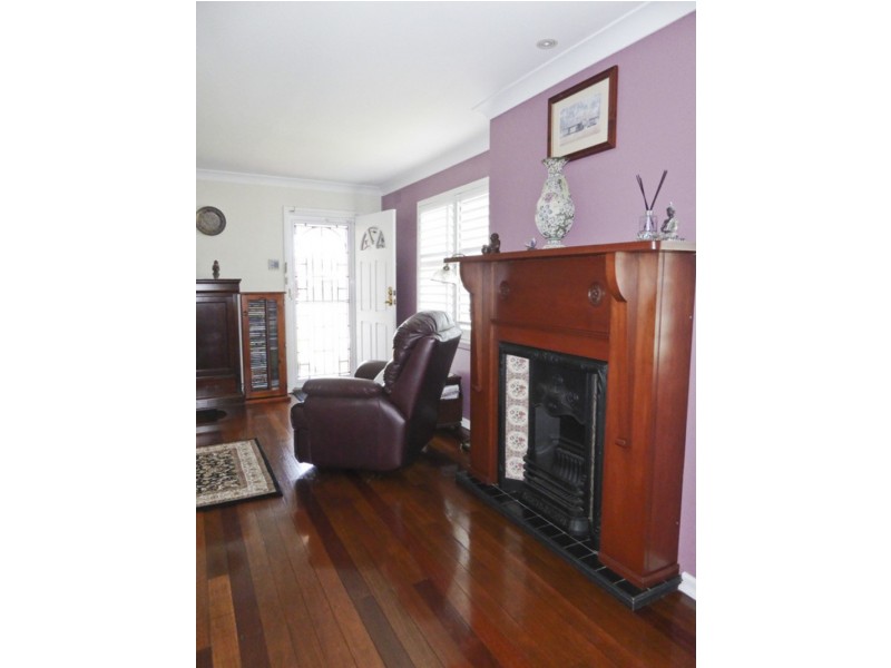 60 McLachlan Street, Maclean NSW 2463