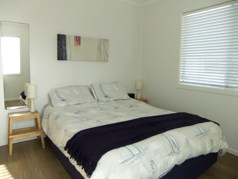 2 Honeysuckle Street, Brooms Head NSW 2463