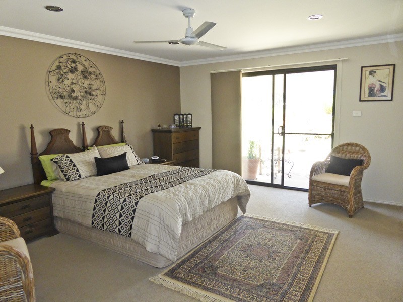 26 King Parrot Pde, Gulmarrad NSW 2463