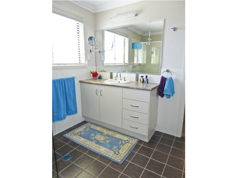 26 King Parrot Pde, Gulmarrad NSW 2463