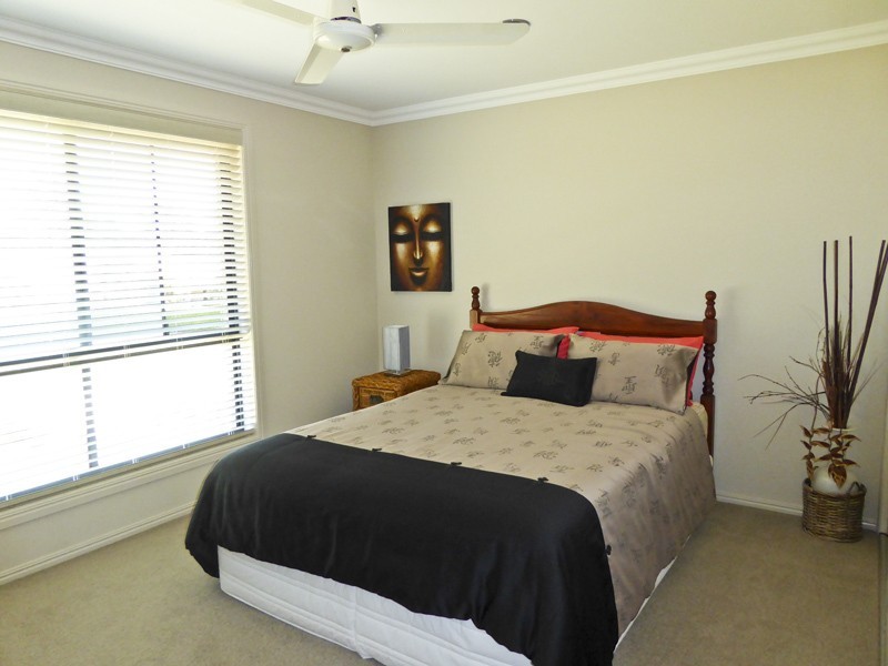 26 King Parrot Pde, Gulmarrad NSW 2463