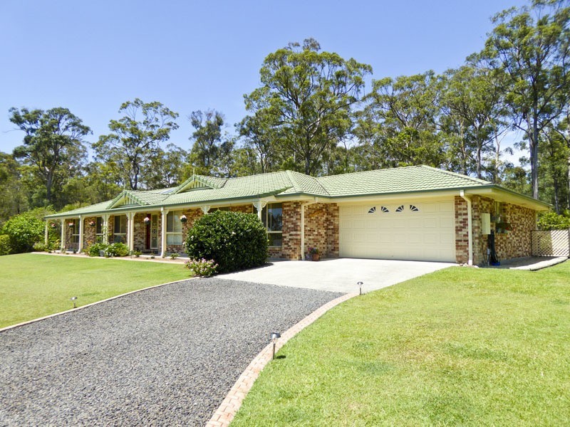 8 Blue Wren Close, Gulmarrad NSW 2463