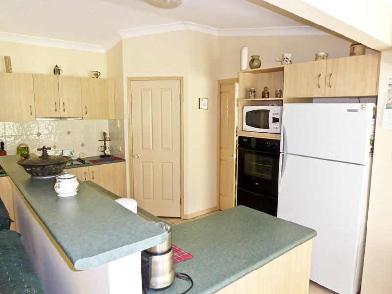 8 Blue Wren Close, Gulmarrad NSW 2463