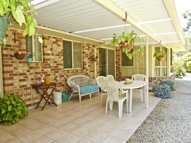 8 Blue Wren Close, Gulmarrad NSW 2463