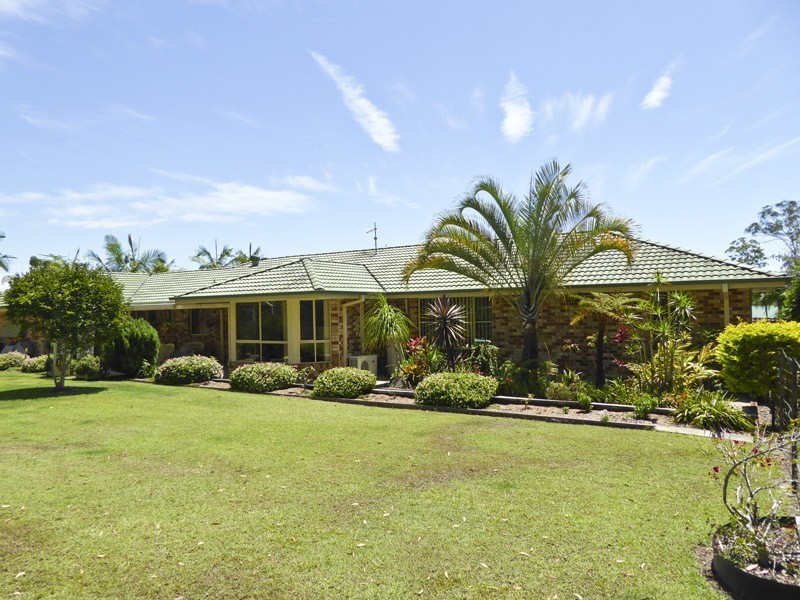8 Blue Wren Close, Gulmarrad NSW 2463
