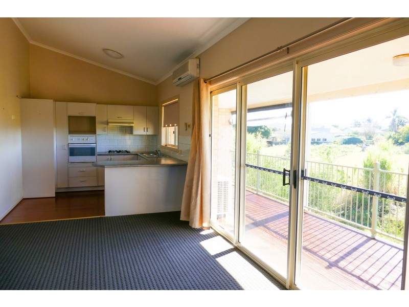 2/84 McLachlan, Maclean NSW 2463