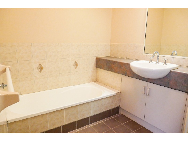 2/84 McLachlan, Maclean NSW 2463