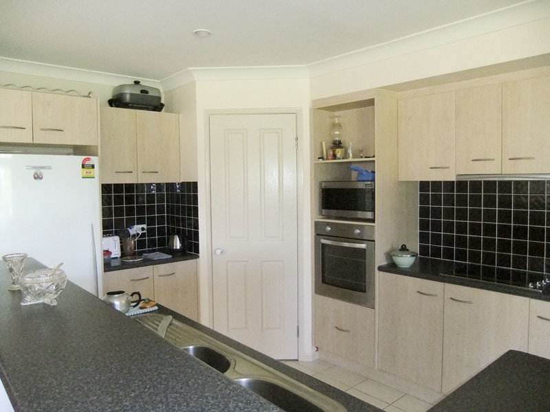 7 Blue Wren Close, Gulmarrad NSW 2463