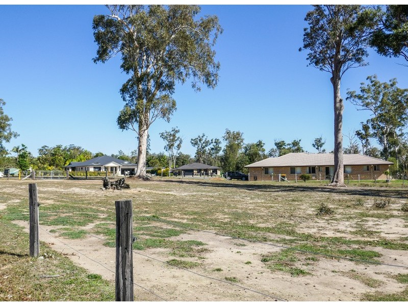 8 Cockatiel Crescent, Gulmarrad NSW 2463