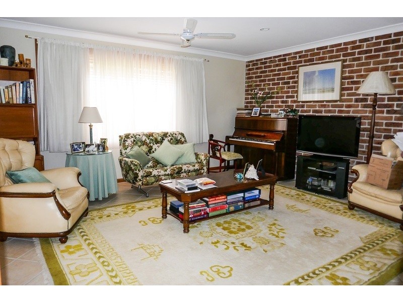 44  Colonial Drive, Gulmarrad NSW 2463