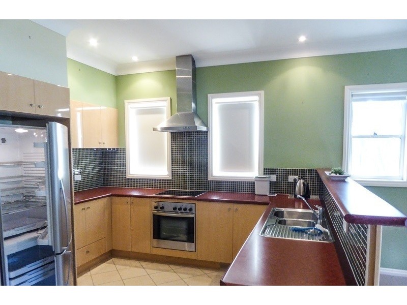 2/15B Shores Drive, Yamba NSW 2464