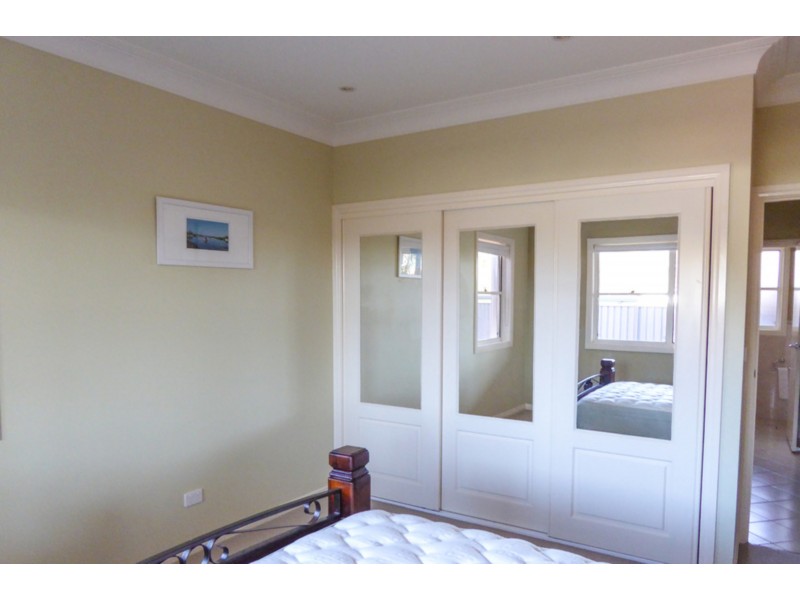 2/15B Shores Drive, Yamba NSW 2464