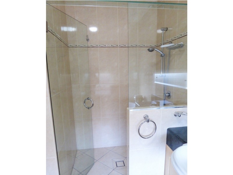 2/15B Shores Drive, Yamba NSW 2464
