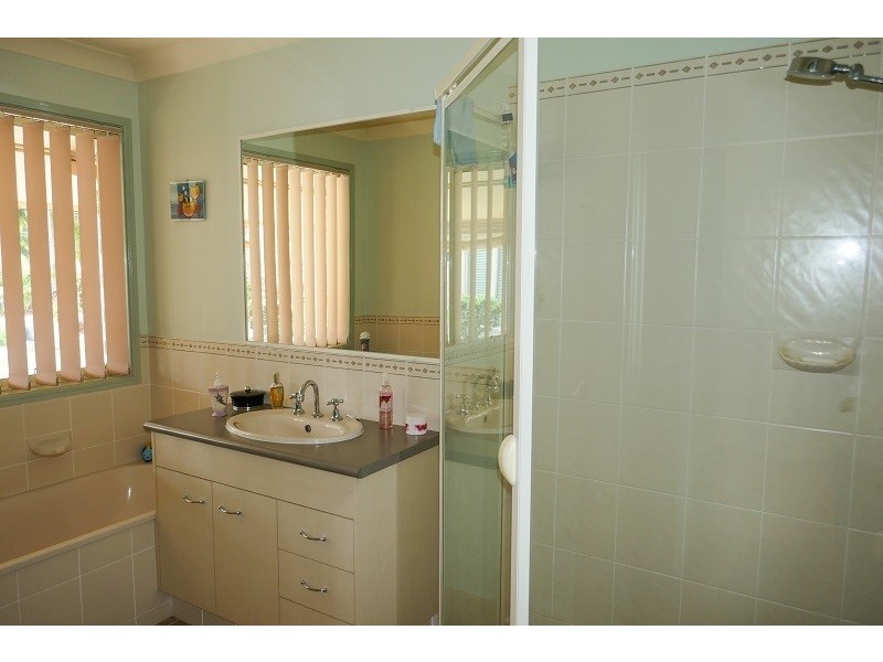 8 Brolga Drive, Gulmarrad NSW 2463