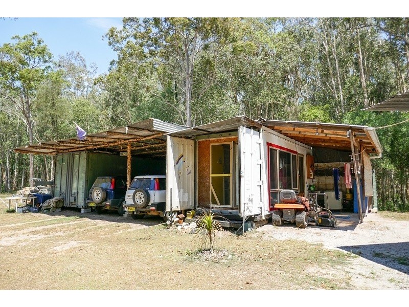 189  Loughmans Lane, Shark Creek NSW 2463