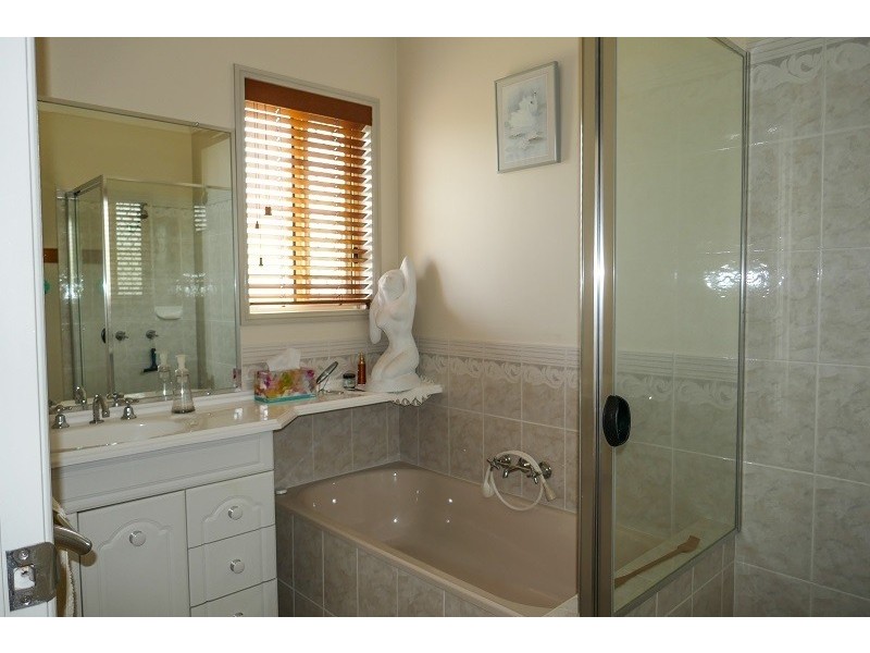 3 Blue Wren Close, Gulmarrad NSW 2463