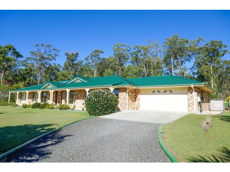 8 Blue Wren Close, Gulmarrad NSW 2463