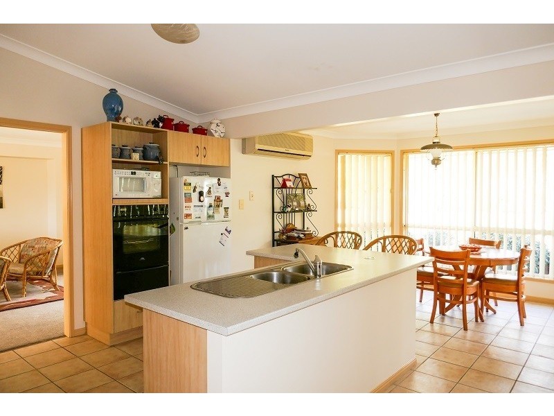 8 Blue Wren Close, Gulmarrad NSW 2463