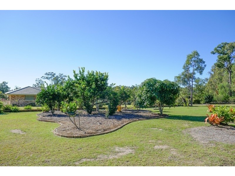 8 Blue Wren Close, Gulmarrad NSW 2463