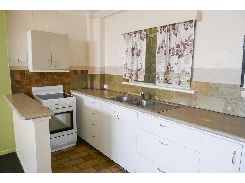 21 Poinsettia, Brooms Head NSW 2463