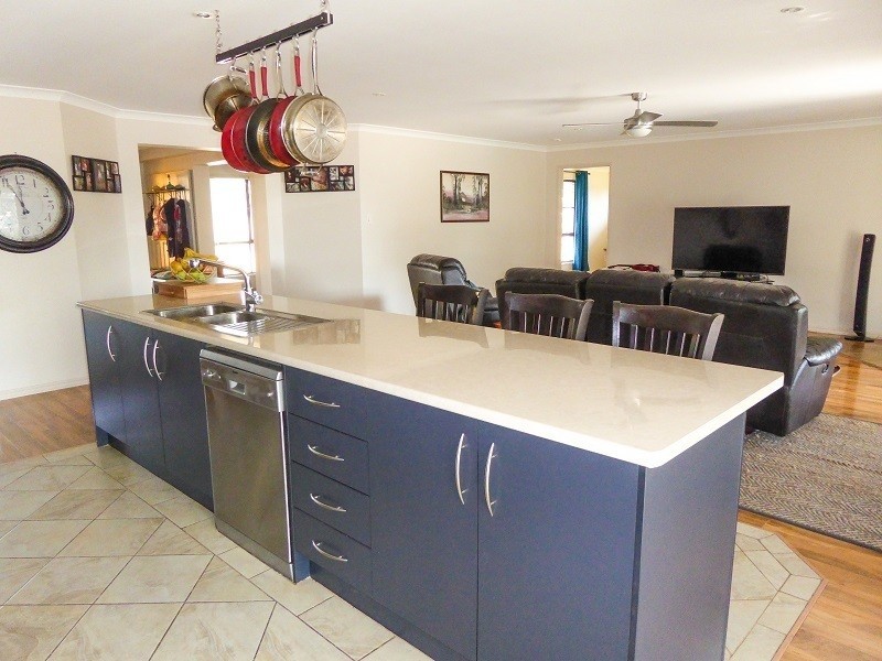 2 Cockatiel Crescent, Gulmarrad NSW 2463