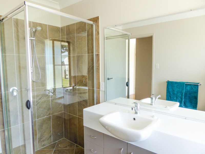 2 Cockatiel Crescent, Gulmarrad NSW 2463