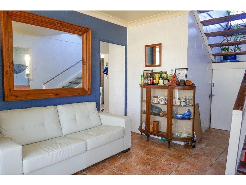 2 Heath Street, Brooms Head NSW 2463