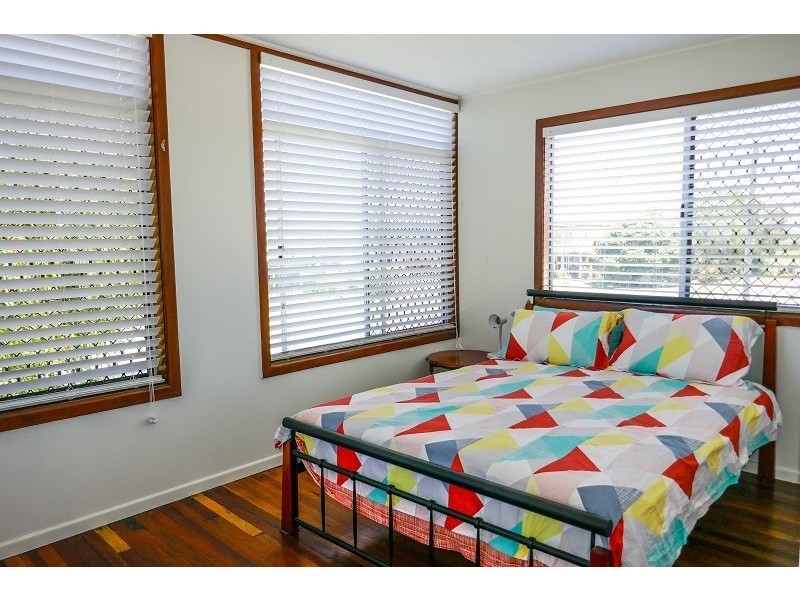 2 Heath Street, Brooms Head NSW 2463