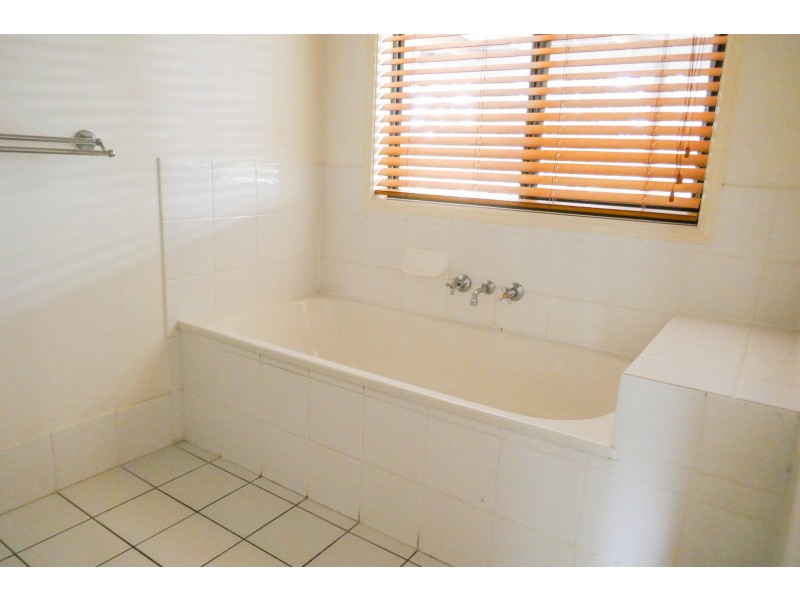 28 Clyde Essex Drive, Gulmarrad NSW 2463