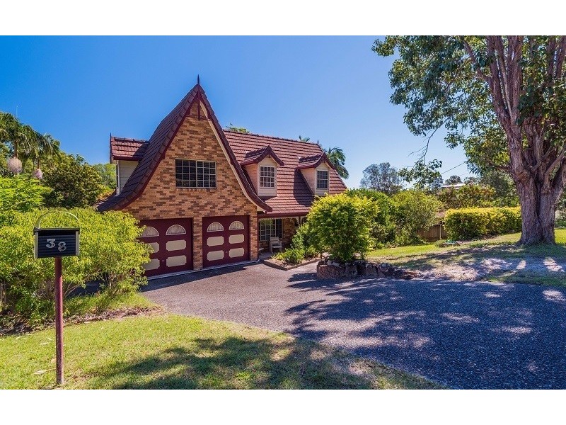 38 Roderick Street, Maclean NSW 2463