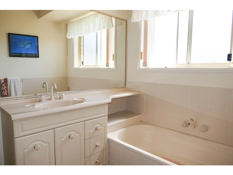 2 Quarrion Place, Gulmarrad NSW 2463