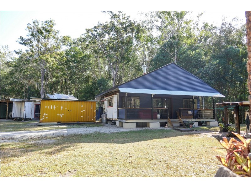 189 Loughmans Lane, Shark Creek NSW 2463