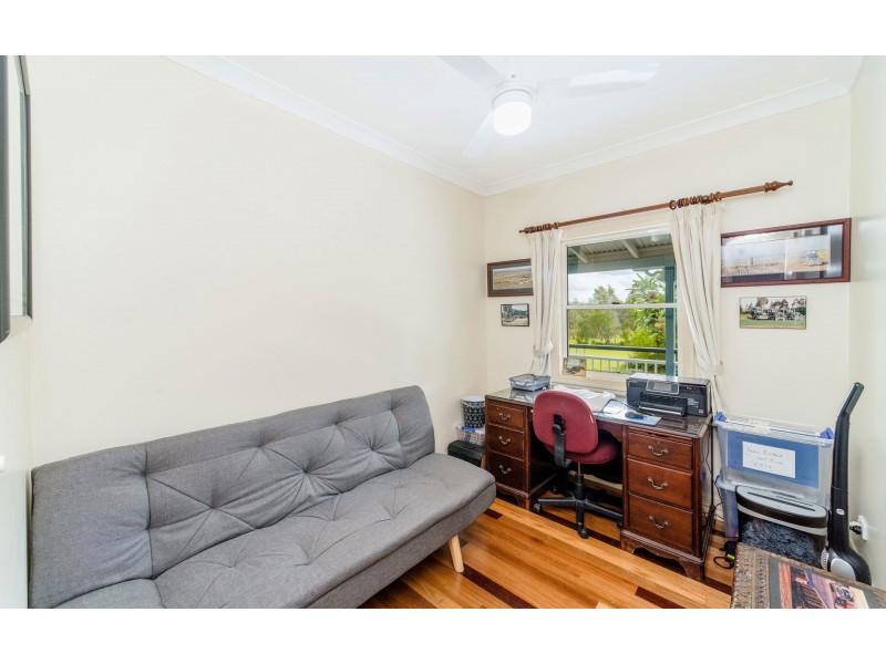 4 Clyde Essex Drive, Gulmarrad NSW 2463
