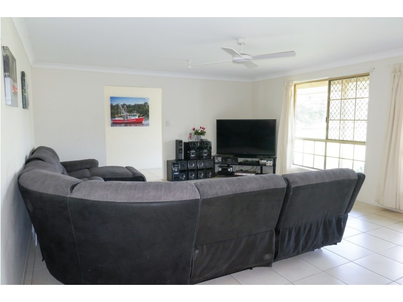 17 Major Mitchell Drive, Gulmarrad NSW 2463