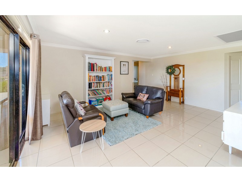 40 McKenzie Drive, Gulmarrad NSW 2463