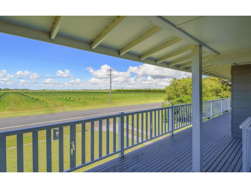 19 Yamba Street, Palmers Island NSW 2463