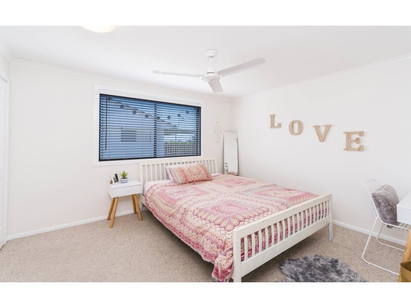 19 Yamba Street, Palmers Island NSW 2463